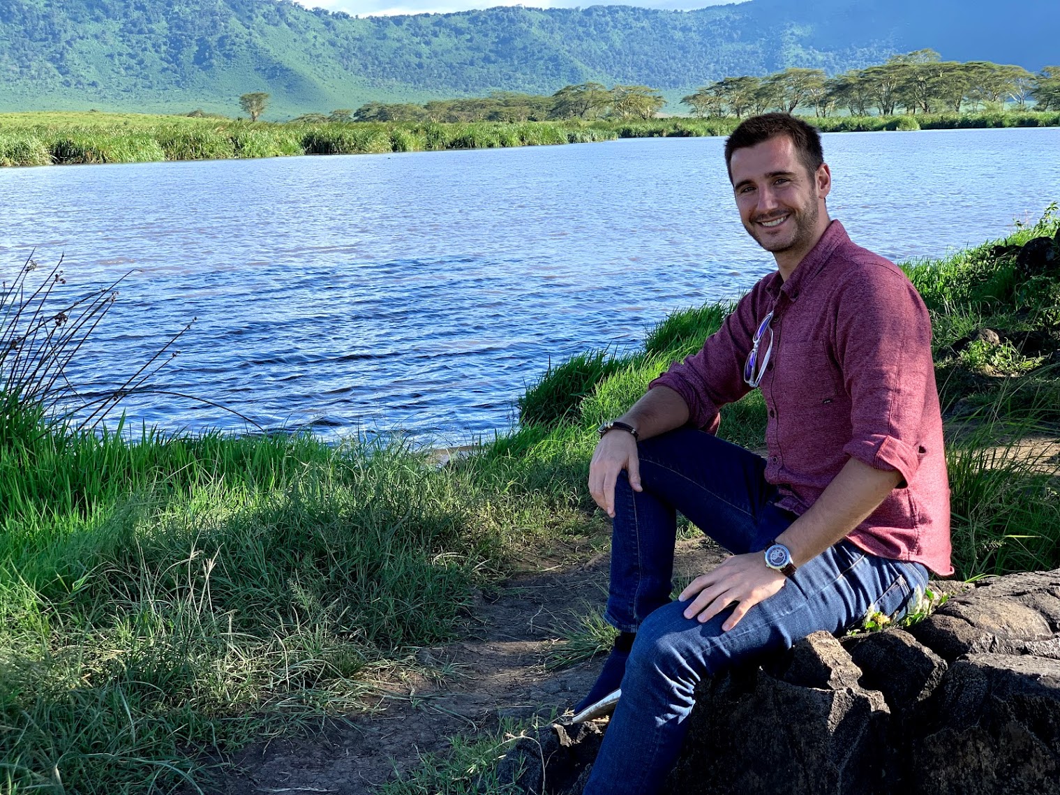 Matthieu Bidart exploring the world